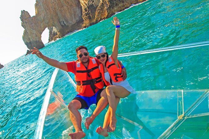 1 hour Private Navigation in Transparent Boat Arco de Los Cabos - Looking below the surface at the tropical fish area