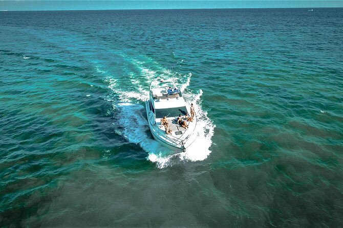 2 Hour Sunset - 47' Azimut, Tulum, Playa del Carmen, Riviera Maya - Sunset views and the right timing