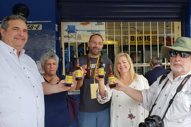 3 Hours of Guided La Paz Street Food Tour - Empanadas and burritos at Café D Pasada