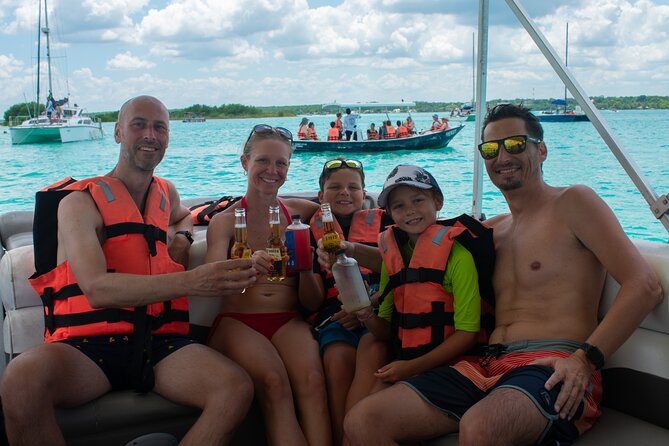 3 hr Pontoon Tour with access to Beach Club and Free Kayaks - Drinks, fruit, and what to bring