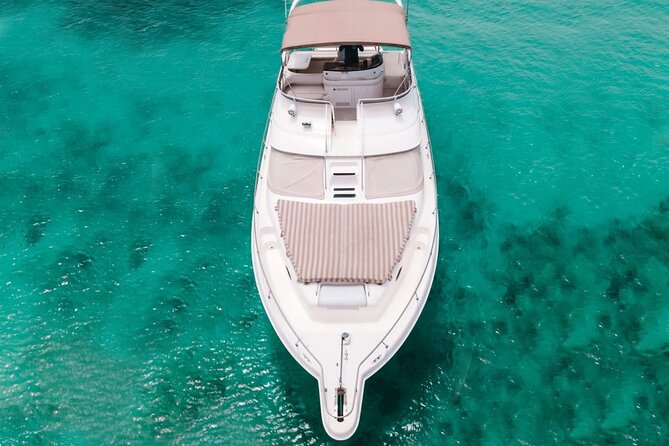 4 Hour - 51' Sea Ray, Tulum, Playa del Carmen, Riviera Maya - Lunch served aboard the Sea Ray