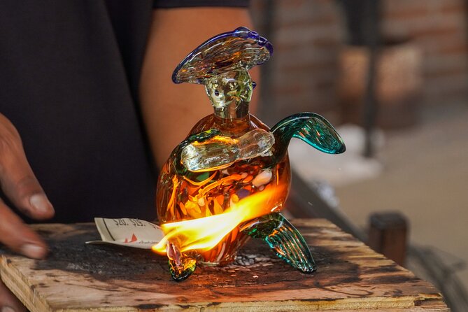 6-Hour Guided City and Cruise Tour of Los Cabos with Lunch - Glass, chocolate, tequila, and jewelry stops