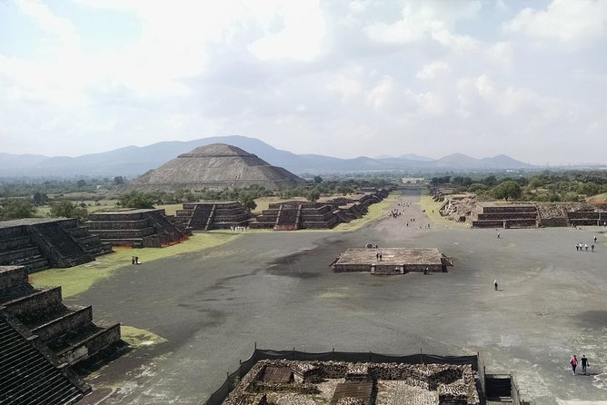 6-Night Best of Central Mexico Tour: Teotihuacan Pyramids, Taxco, Cuernavaca and Puebla from Mexico City - Cuernavaca and Taxco: Beauty With Long Drives