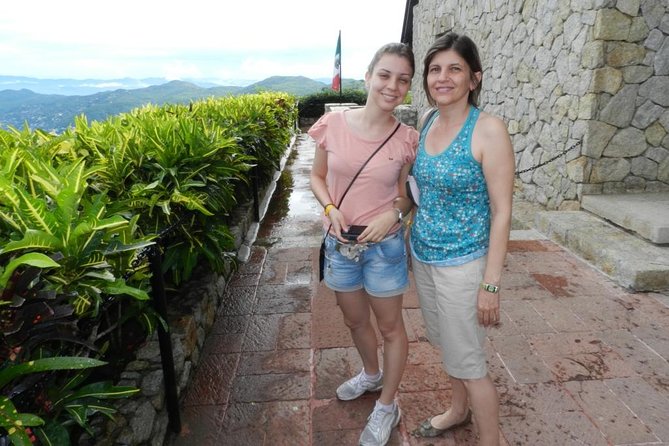 6Hr Cruise or Hotels City Tour, Divers, Baby Turtles Peace Chapel - Cruise passengers and hotel guests