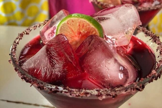 8-Course Dinner Experience in Huatulco - A family-friendly evening, with a few limits