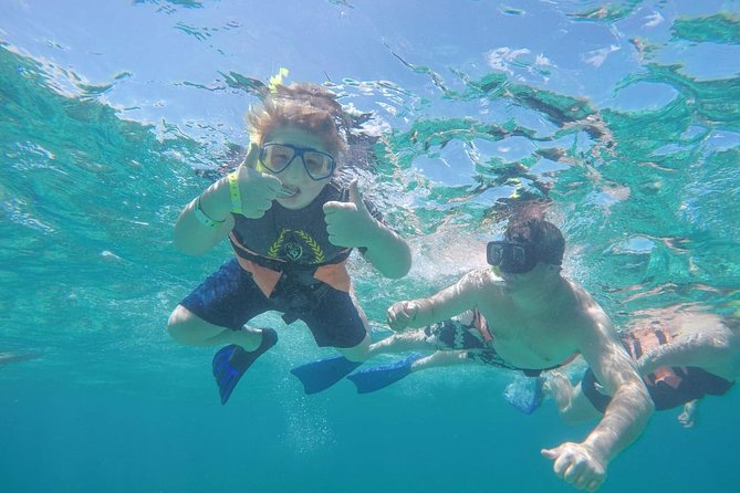 Afternoon Half-Day Catmaran Sailing and Snorkel Adventure - A five-hour escape from Cancun’s Hotel Zone