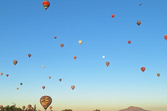 All-inclusive hot air balloon flight over Teotihuacan - Getting to the launch area from Mexico City