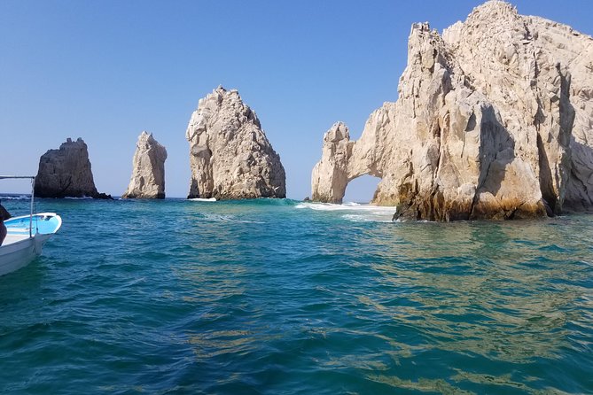 Arch Tour with Amazing Captain in Cabo San Lucas - Lover’s Beach, Divorce Beach, and swimming time