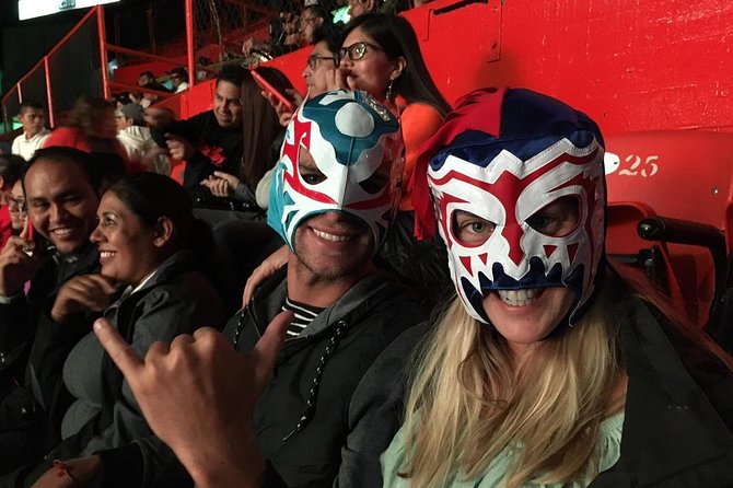 Authentic Lucha Libre Tour : Wrestling School, Tacos & Mezcal - Who should book this evening?