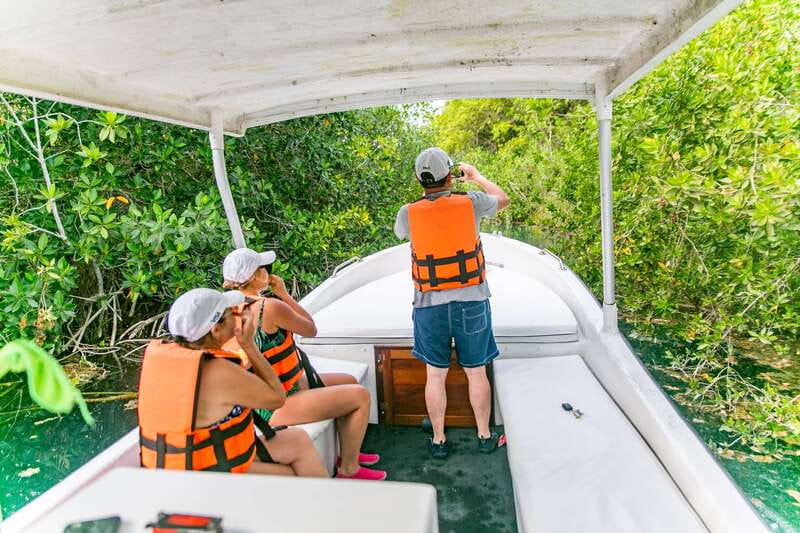 Bacalar: 3 Hour Boat Trip with Swimming & Drinks - Why a boat is the right way to see Bacalar