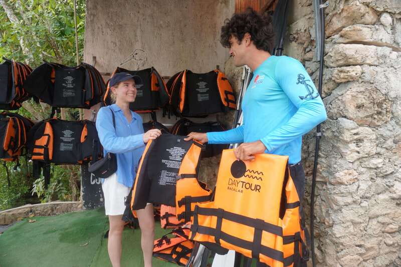 Bacalar: 3-hr Pontoon Boat Tour with Beach Club + Kayaks - Why Bacalar is best seen from the lagoon