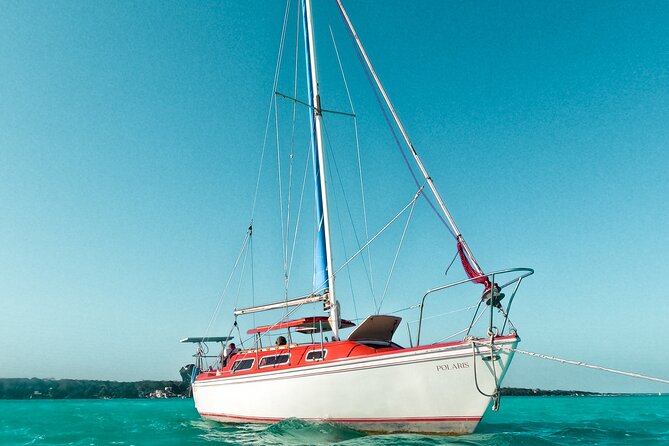 Bacalar: 4hr Private Sailing Tour with Guacamole & Drinks - Four hours on Bacalar Lagoon