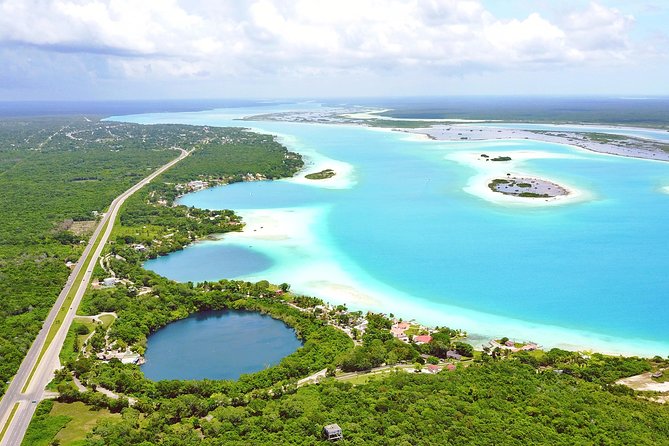 Bacalar – 7 Colors Lagoon Excursión Costa Maya - The guides are the heart of the experience