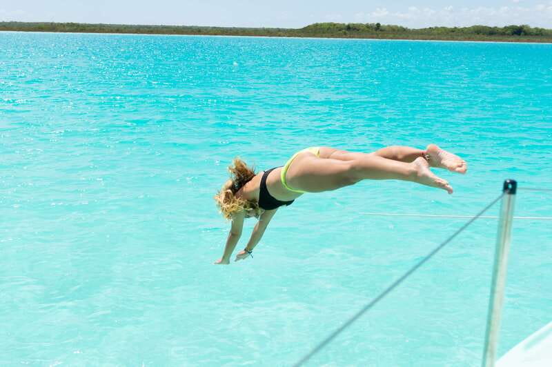 Bacalar: Group Sailing Trip with Swimming and Drinks - Quick reasons to choose this trip