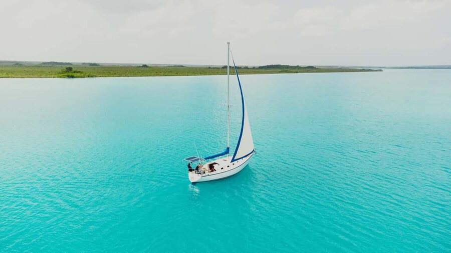 Bacalar Lagoon Sailing Tour with Open Bar and Mexican Lunch - The abandoned hotel and the photo stops