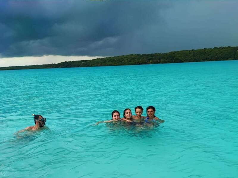 Bacalar: Magnificent Bacalar Lagoon Exclusive Boat Tour - Islands, birds, and the open lagoon