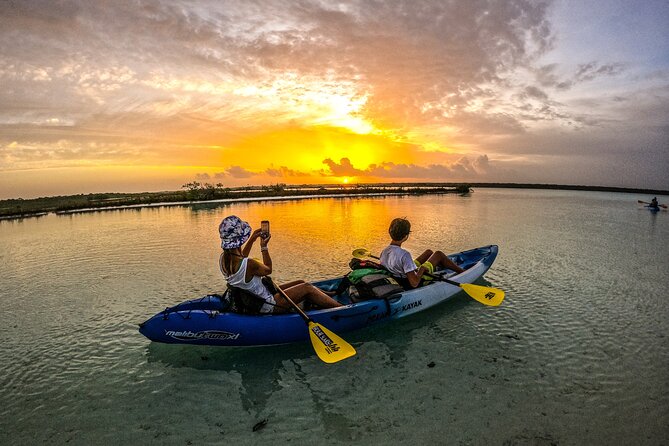 Bacalar Sunrise in Kayak - Before sunrise on Lake Bacalar