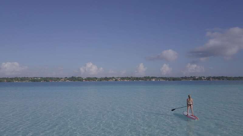 Bacalar Sunrise Stand Up Paddleboard: A Unique Experience - The guides and the group atmosphere