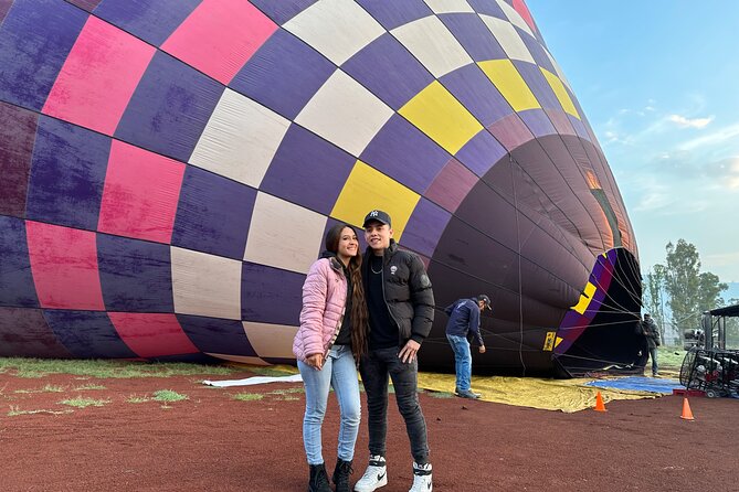 Balloon Flight + Breakfast in a cave + Pick up CDMX + Pyramids - Who will enjoy this experience most