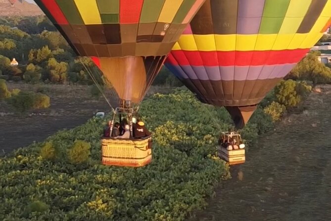 Balloon flight + pick up in CDMX + Breakfast in Cave + Pyramids - Who should book this morning