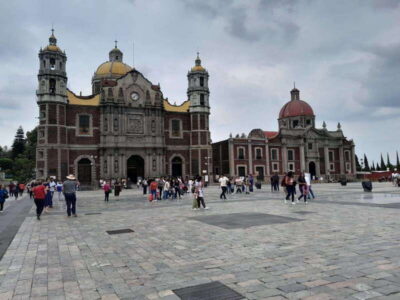 Basilica de Guadalupe: Complete Walking Tour
