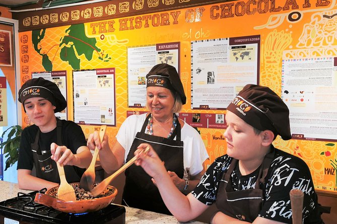 Bean to Bar Chocolate Workshop in Puerto Vallarta - Making your own chocolate bars