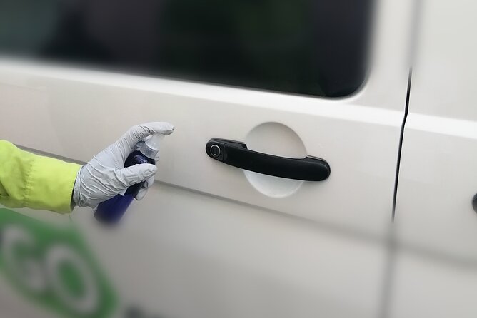 Black Luxury Van WiFi arrivals aboard from Cancun Airport - Why a private Cancun airport ride can be worth it