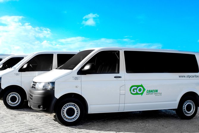 Black Luxury Van WiFi arrivals aboard from Cancun Airport - Before landing: make the handoff easy
