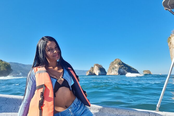Boat and Snorkel Tour to 5 Islands of Los Arcos - Thirty minutes among fish and coral