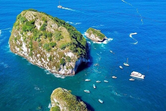 Boat and Snorkel Tour to 5 Islands of Los Arcos - The final city stop