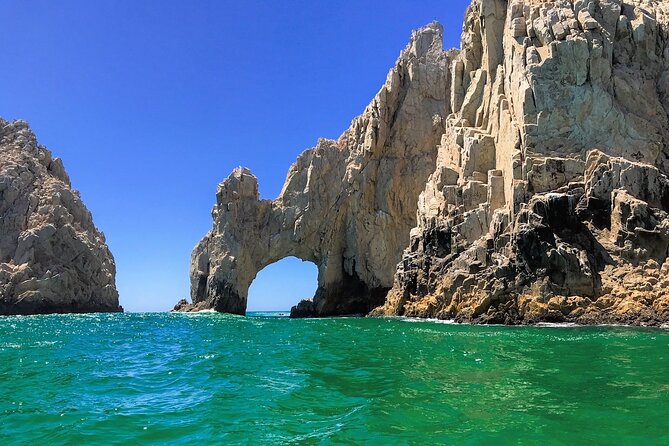 Cabo Boat Ride to El Arco & Lover’s Beach with Swimming - Sea lions, Pirate’s Cave, and Pelican Rock