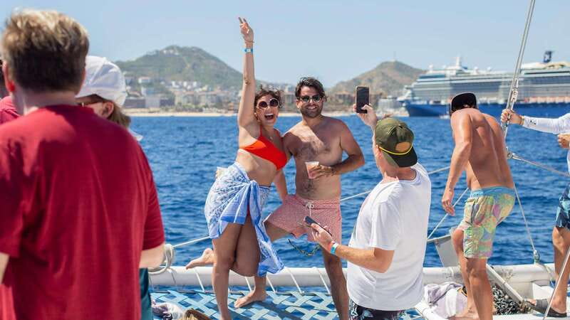 Cabo San Lucas: 4-Hour Snorkeling Cruise with Open Bar - Key details before you book