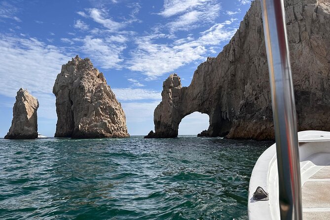 Cabo San Lucas Arc Group Tour in Glass Bottom Boat - Why this short Cabo boat ride works