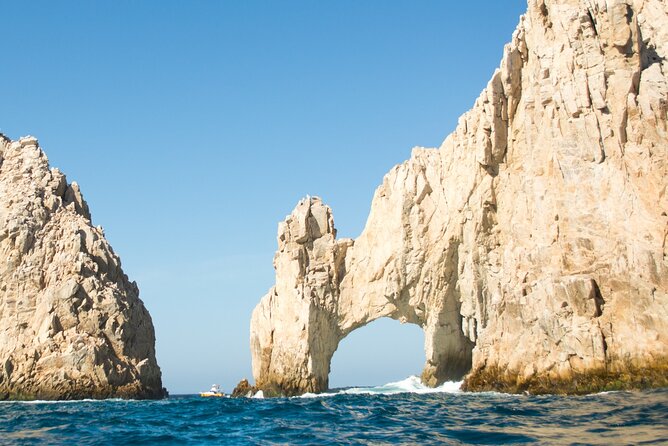 Cabo San Lucas City Tour And Arch Glass Bottom Boat Ride - Morning pickup and the shape of the day