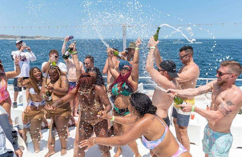 Cabo San Lucas: Hip Hop Boat Party with Unlimited Drinks - Music and mood: the strongest part of the trip