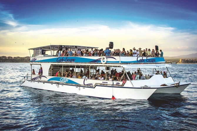 Cabo San Lucas Sunset Dinner Cruise with Open Bar - Dinner: fajitas, sides, and realistic expectations