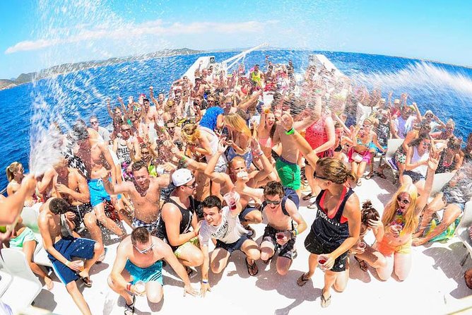Cancun Adults Only Party Cruise to Isla Mujeres with Open Bar - What $69.99 really buys you