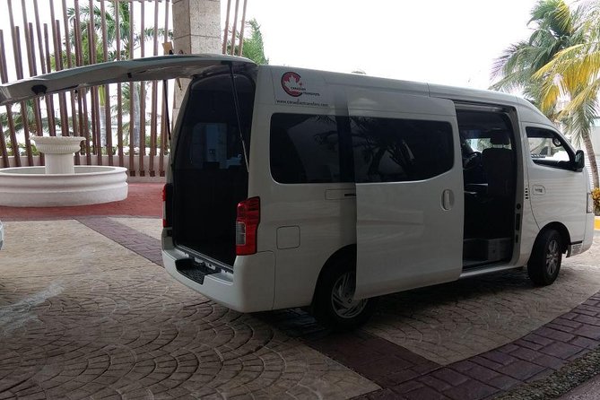 Cancun Airport Transfers - Private Van ROUND TRIP - Value for couples, families, and larger parties