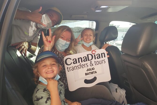 Cancun Airport Transfers - Private Van ROUND TRIP - Finding your driver outside the terminal