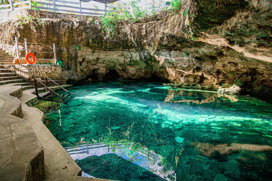Cancun: Cenotes El Retoño entrance with transportation, lunch, and guided tour. - The one-hour introduction to El Retoño