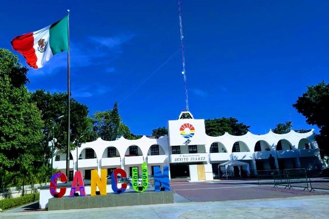 Cancun City Sightseeing and Shopping Tour on a Double Decker bus - Time, traffic, and pickup details