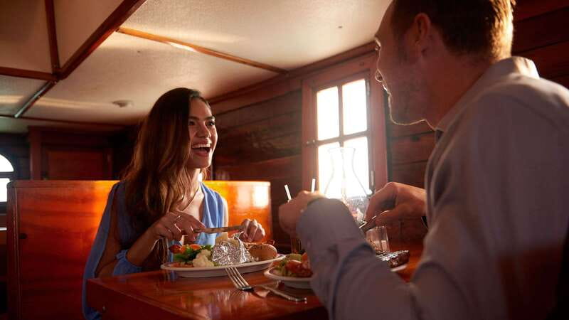 Cancun: Columbus The Romantic Dinner Cruise - Sunset or another departure time?