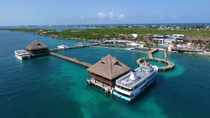 Cancún: Dolphin Encounter on Isla Mujeres with Buffet - The photo policy changes the real price