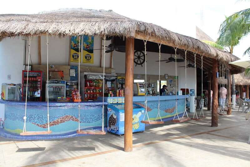 Cancún: Dolphin Encounter on Isla Mujeres with Buffet - What the $95 price really covers