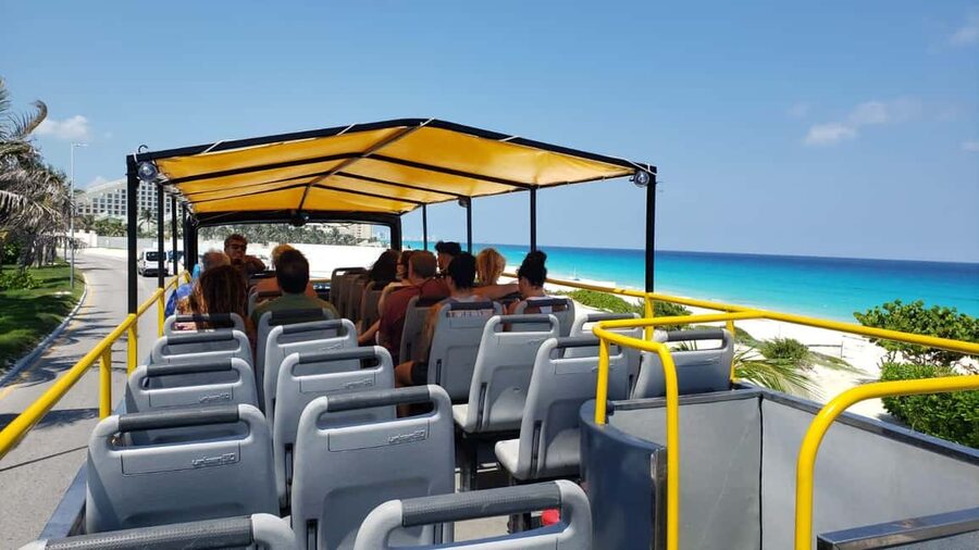 Cancun: Guided City Tour with Shopping by Double Decker Bus - Guides, pace, and the feel of the day