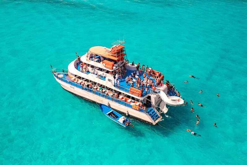 Cancun: Isla Mujeres Full Day Dancer Cruise - Meco reef: a short session in the water