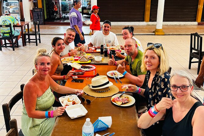 Cancun Private Driver - Beaches, Restaurants, and Local Stops