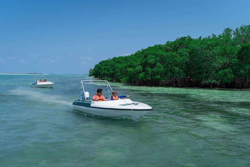 Cancun: Speedboat tour to a Virgin Beach - Quick takeaways for your day on the water
