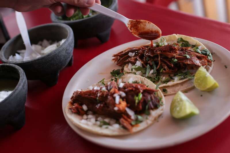 Cancún: Street Food, Local Market and Urban Art Tour - Who should book this experience?