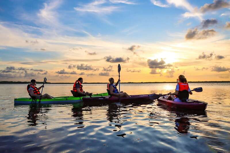Cancun: Sunset Kayak Experience in the Mangroves - Why Nichupté Lagoon is worth your evening